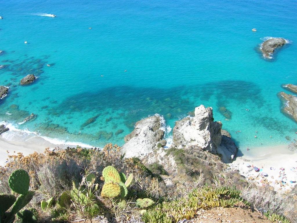 Villaggio Torre Ruffa Robinson Capo Vaticano Exterior photo